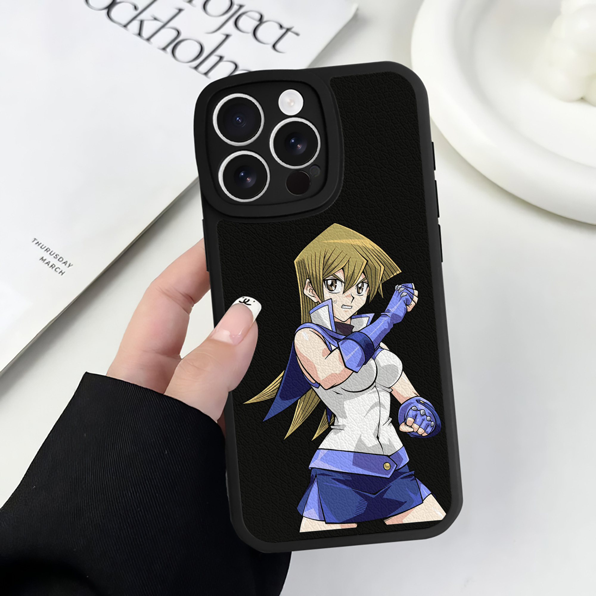 遊☆戯☆王 Yu-Gi-Oh! 【iPhone 16シリーズ対応】シリコンスマホケース（レザー調） 材質：シリコン